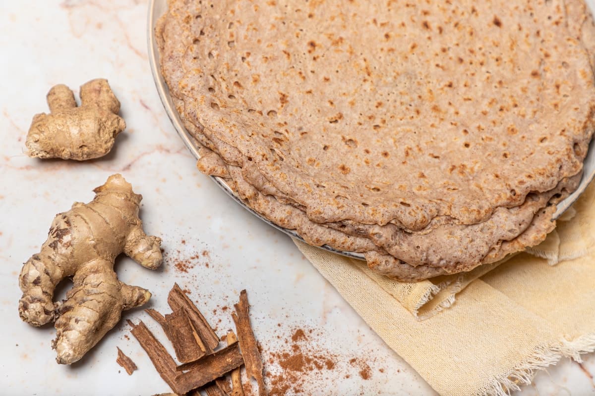 Paquete de crêpes de canela y jengibre